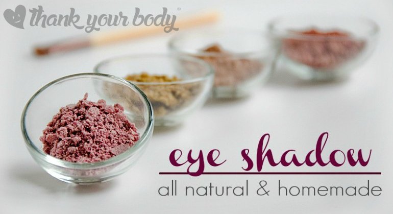 How fun is this? All natural homemade eye shadow! Never thought it would be so easy to make. Click here for four color recipes.