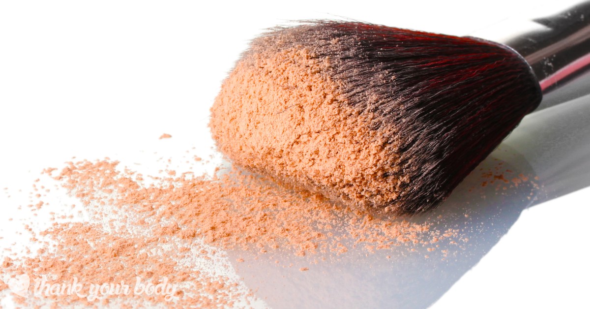 This homemade bronzer recipe is super easy. You probably have all the ingredients in your home right now. No toxic chemicals for a bright, beautiful face.