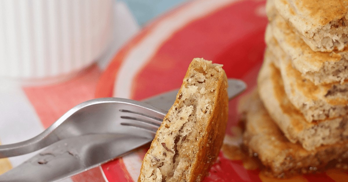 This gluten-free pancake recipe is also a homemade gluten-free pancake mix! Making a nourishing breakfast is so easy now with this flax-seed pancake recipe.