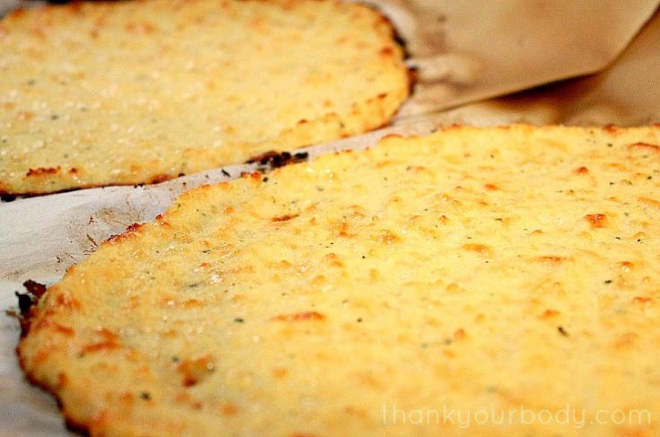Amazing Cauliflower Crust Pizza (Grain Free)